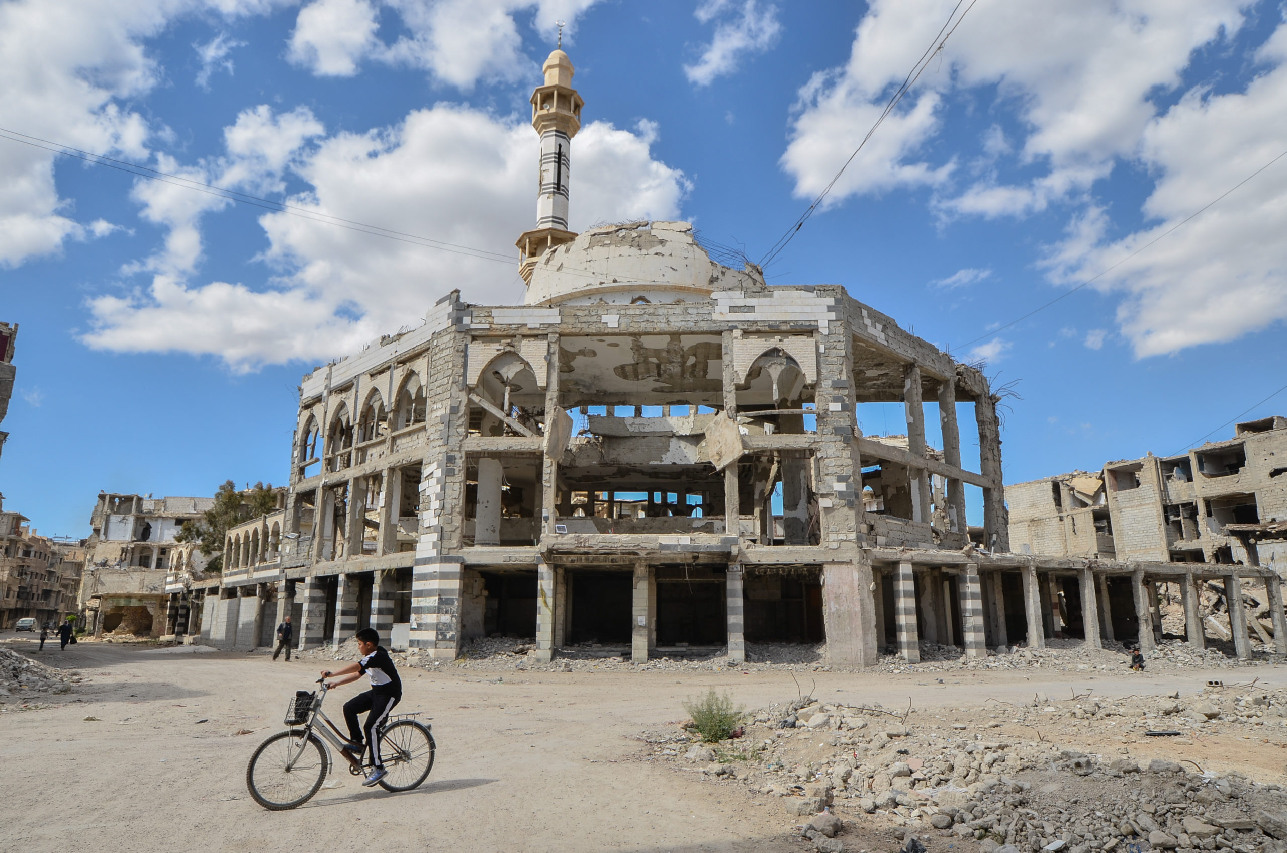Falasteen Mosque, Al-Quds Street, Yarmouk, April-June 2025